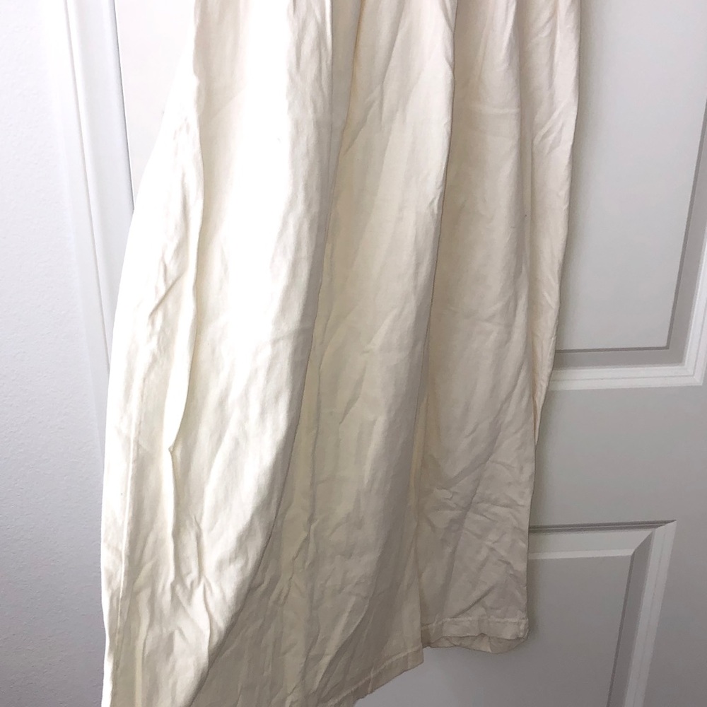 Cream Textured Maxi Dress - Picture 6 of 9